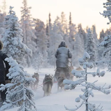 Lomakeskus Nivunki Village